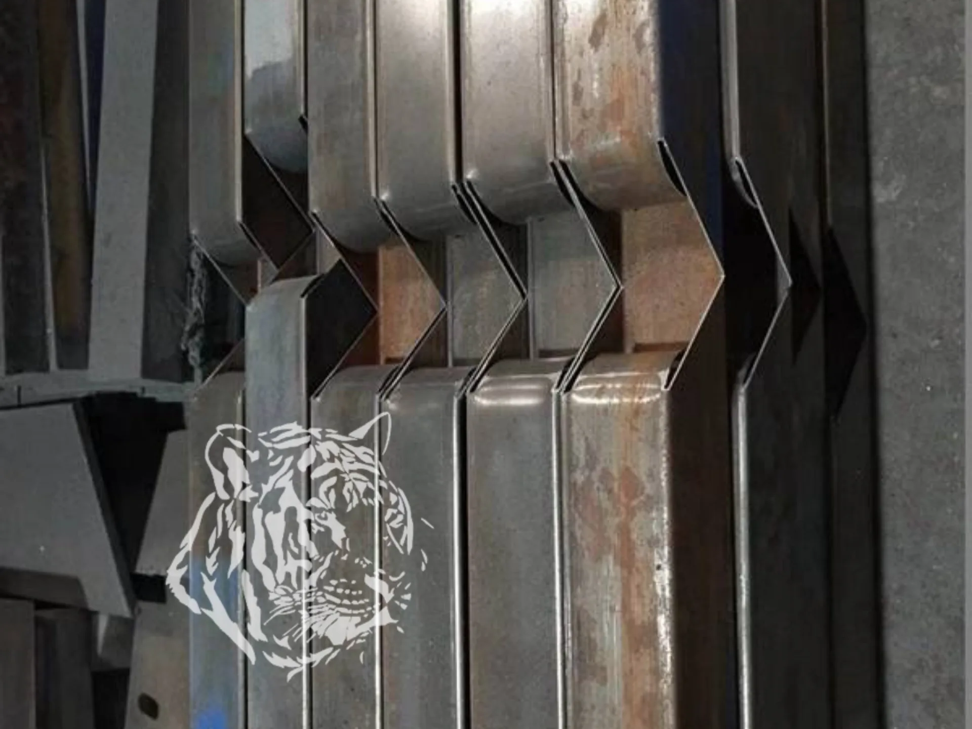 Гидравлический пробивной пресс TL-100